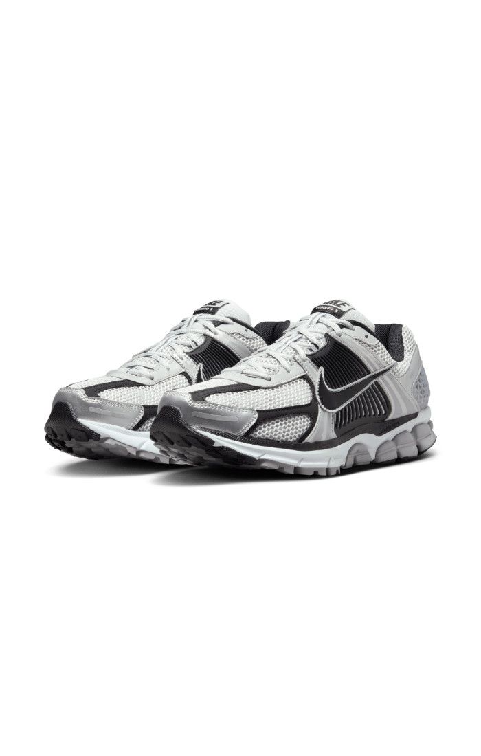 NIKE Zoom Vomero 5 Men's "Metallic Silver"