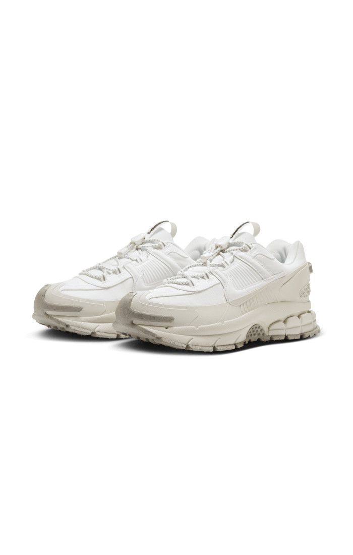 NIKE Zoom Vomero Roam Men's "Summit White"
