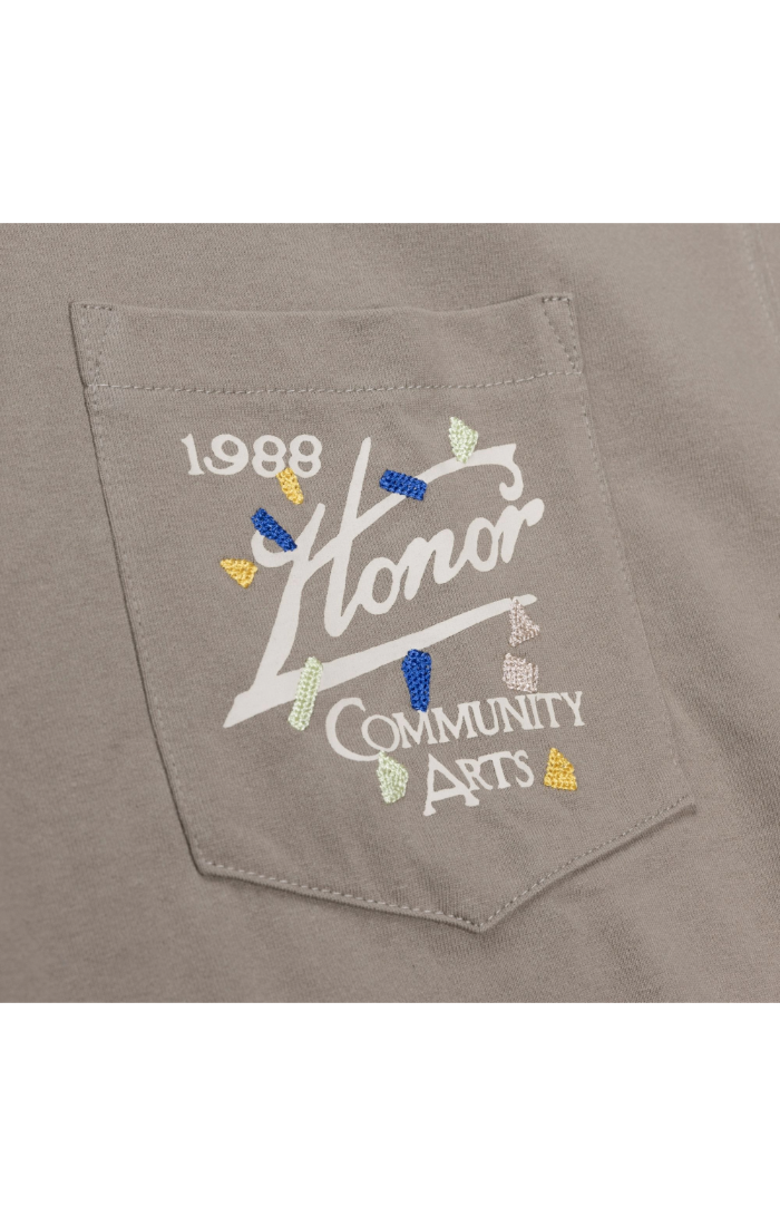HONOR THE GIFT Community Arts Tee (Pebble)