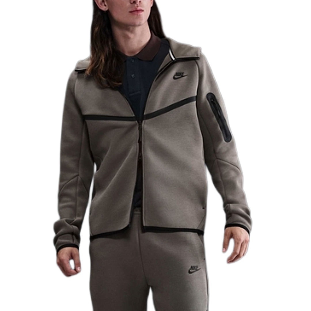 Windrunner Tech Fleece Zipup