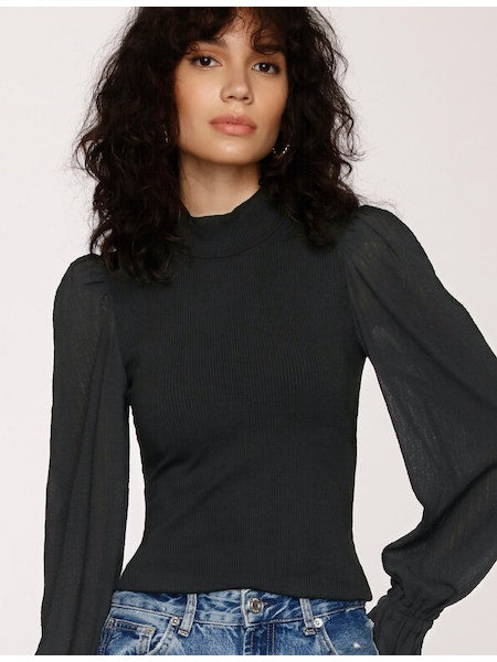 HEARTLOOM - Cecile Knit