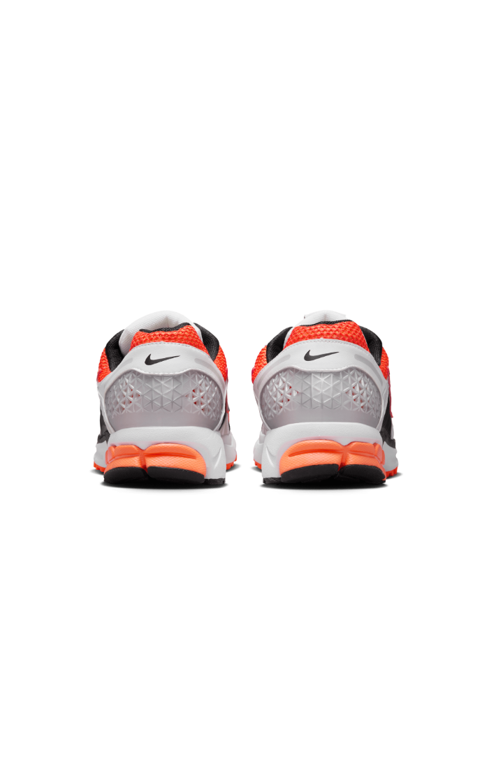 NIKE Zoom Vomero 5 Men's "Total Orange"