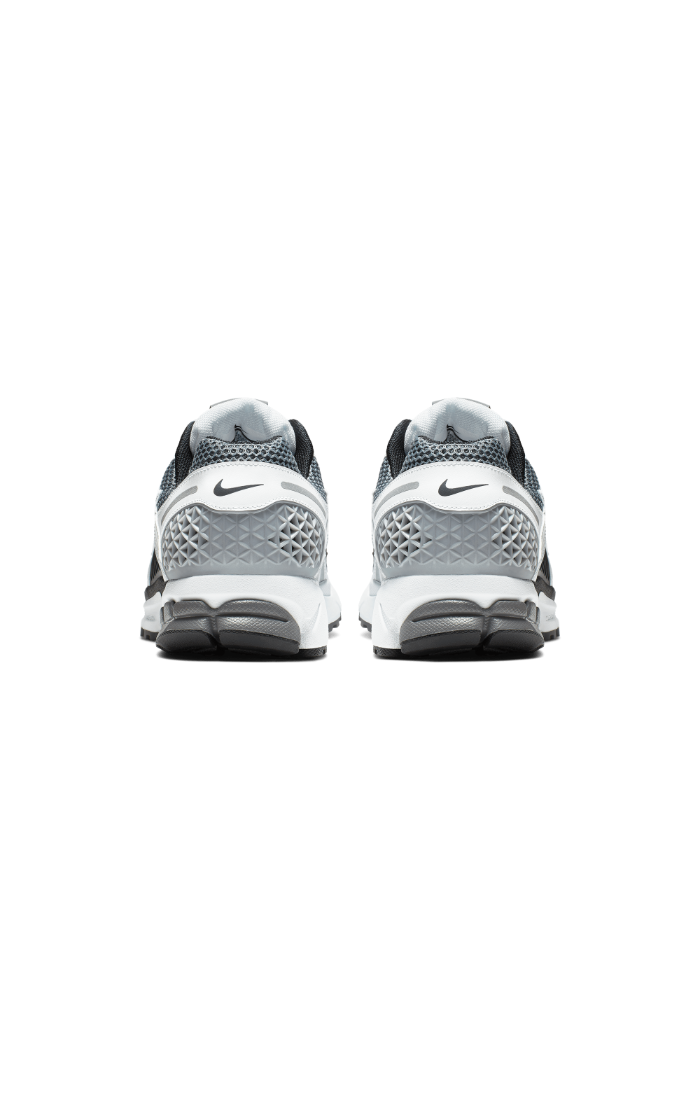 NIKE Zoom Vomero 5 SE SP Men's "Dark Grey/Sail Black"