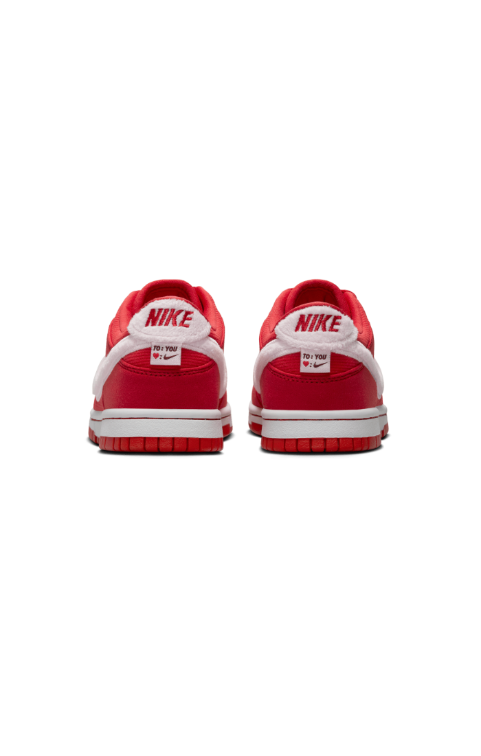 NIKE Dunk Low Youth "Valentines Day"