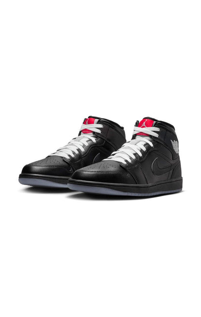 AIR JORDAN 1 Mid SE Youth "Black Metallic Reimagined"