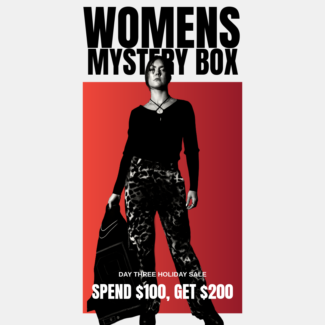 Women's Holiday Mystery Box
