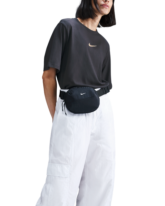 NIKE Sportswear Loose Short-Sleeve Graphic T-Shirt