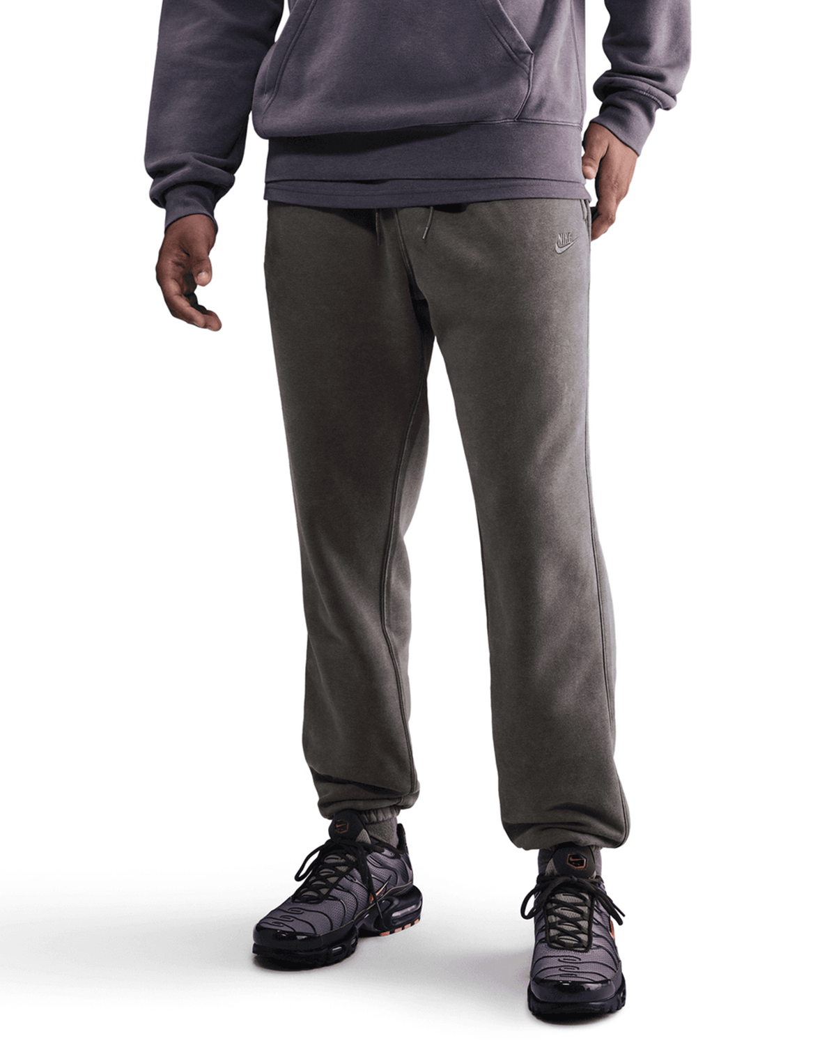 Sportswear Club Washed Cuffed Fleece Pants
