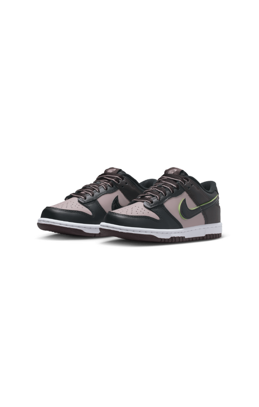 NIKE Dunk Low SE Youth "Particle Rose"