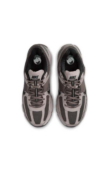 Zoom Vomero 5 Men's "College Grey"